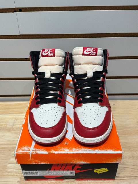 Jordan 1 Retro High OG Chicago Lost and Found (GS) Sz 7Y