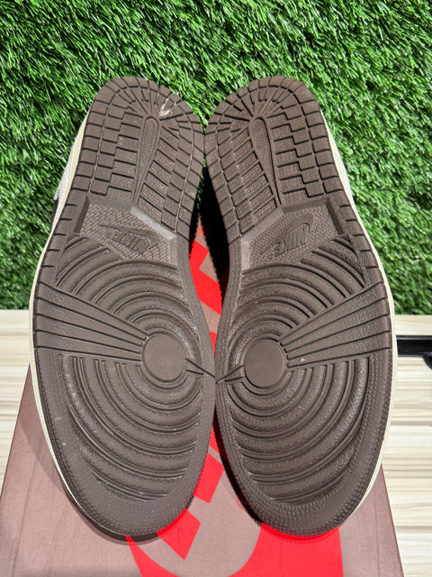 Jordan 1 Retro Low OG SP Travis Scott Mocha Sz 10.5M