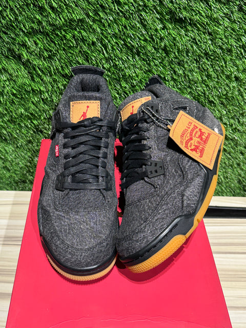 Jordan 4 Retro Levi's Black (GS) (Levi's Tag) Sz 6.5Y
