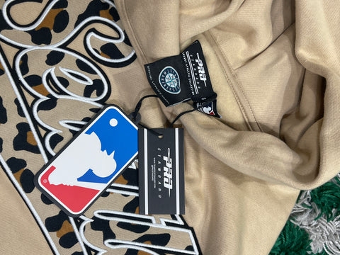 Seattle Mariners Pro Standard Leopard Logo Hoodie NWT Cream Pullover Sweatshirt