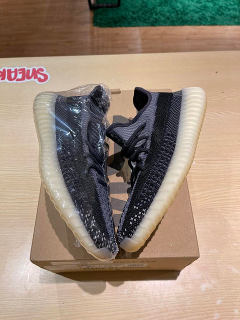 adidas Yeezy Boost 350 V2 Carbon Sz 6.5M