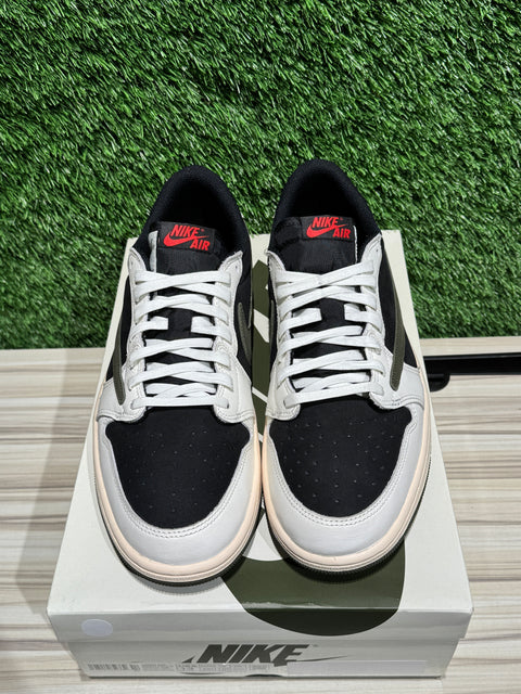 Jordan 1 Retro Low OG SP Travis Scott Olive (Women's) Sz 11.5M/13W