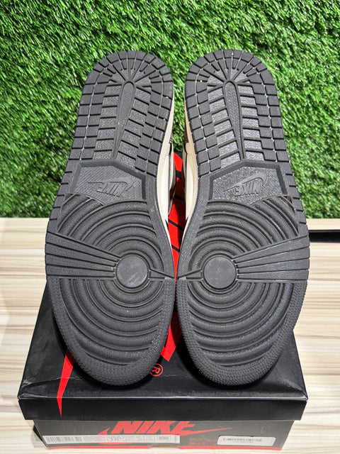 Jordan 1 Retro High Dark Mocha Sz 10.5M