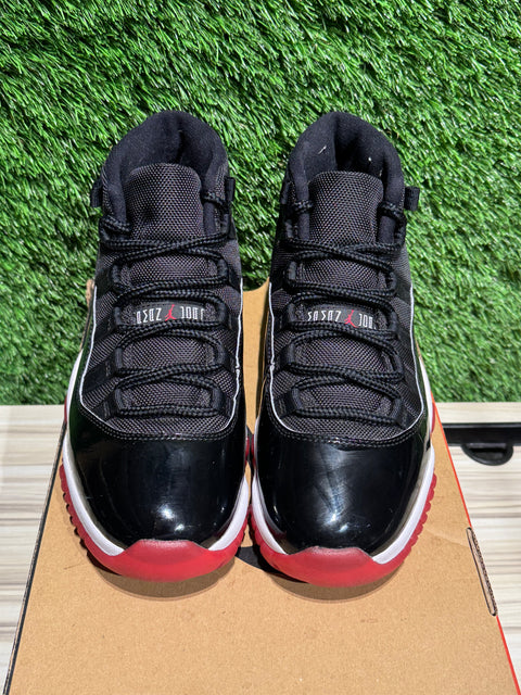 Jordan 11 Retro Playoffs Bred (2019) Sz 7M