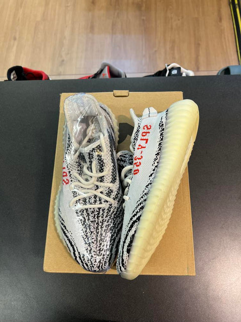 adidas Yeezy Boost 350 V2 Zebra Sz 6.5M