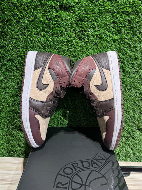 Jordan 1 Mid SE Paris YMCA Sz 7.5M