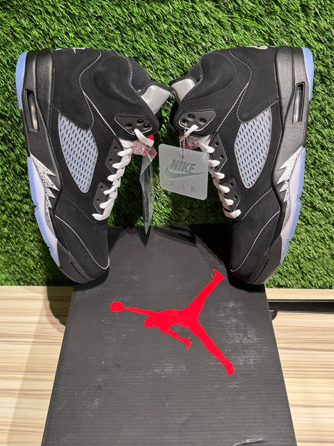 Jordan 5 Retro OG Black Metallic Reimagined Sz 9.5