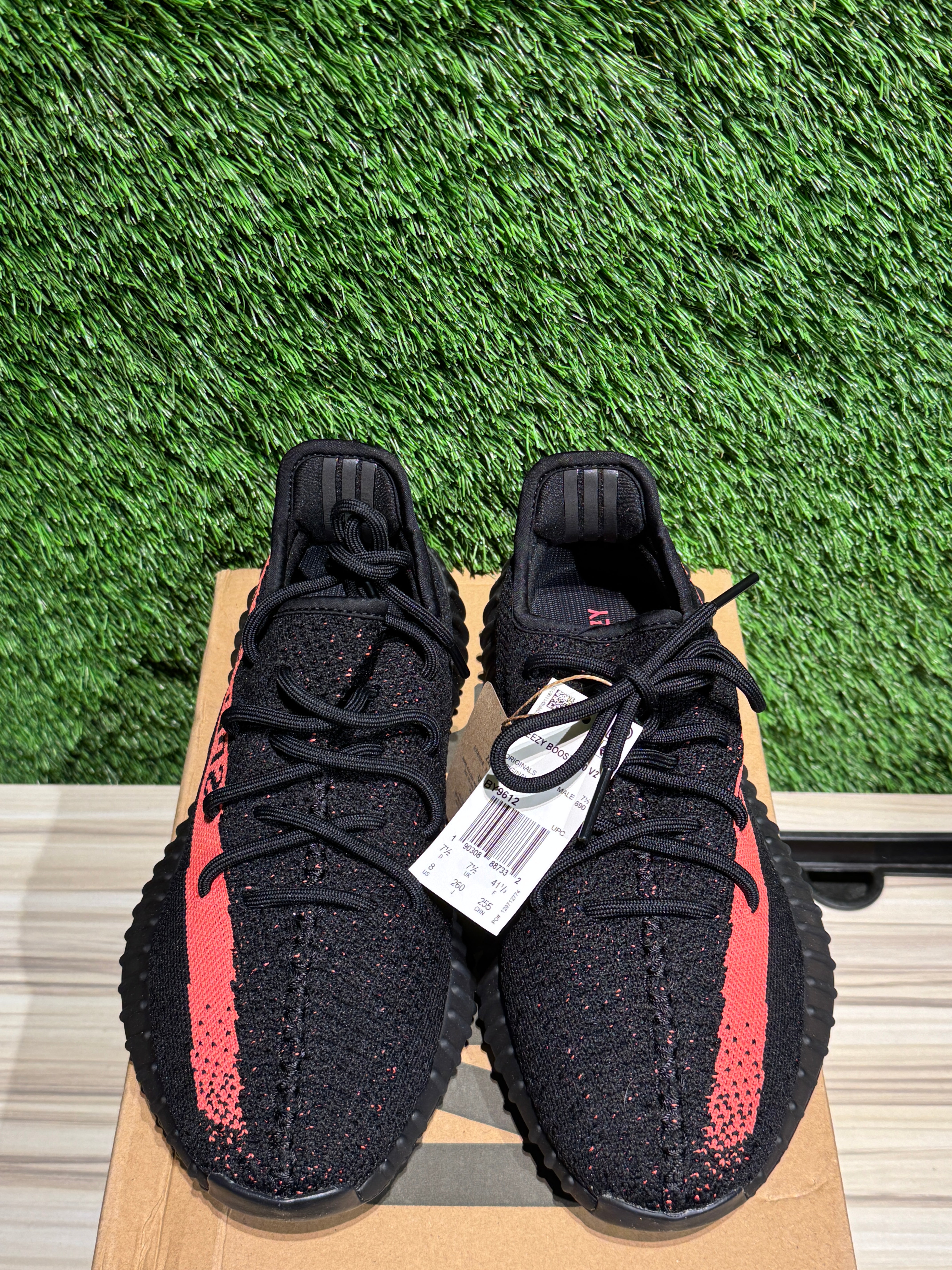 靴  YEEZY BOOST 350 V2 CORE BLACK RED adidas Yeezy Boost 350 V2 Core Black Red Sz 8 – Sneak City