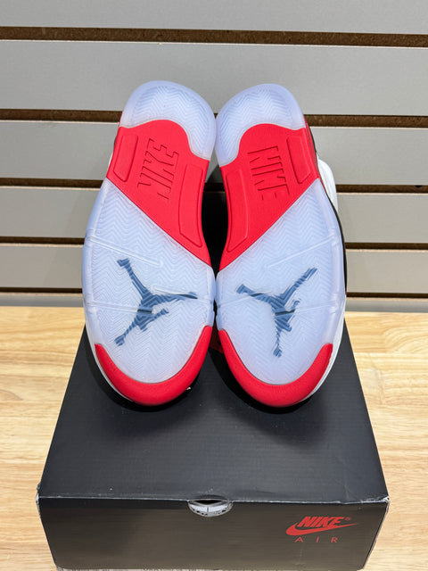Jordan 5 Retro Fire Red Black Tongue (2025) Sz 7.5