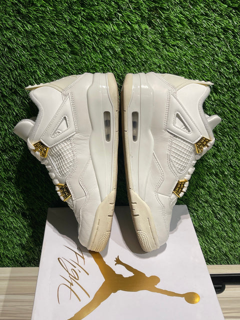 Jordan 4 Retro Metallic Gold (Women's) Sz 5M