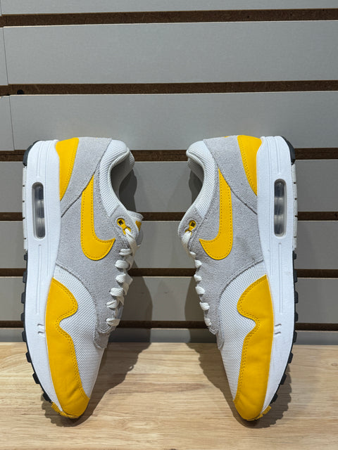 Nike Air Max 1 Essential University Gold Sz 11