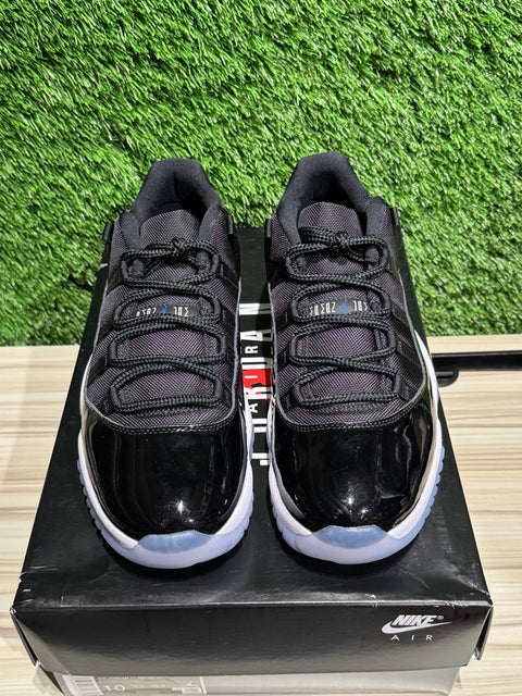 Jordan 11 Retro Low Space Jam Sz 10M