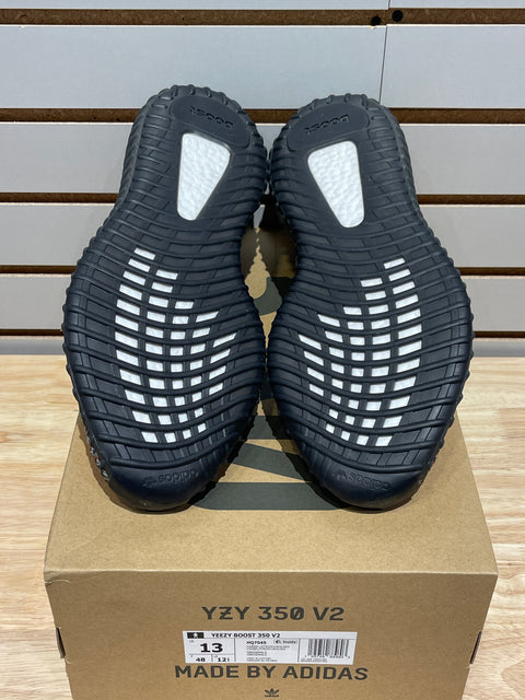 adidas Yeezy Boost 350 V2 Carbon Beluga Sz 13
