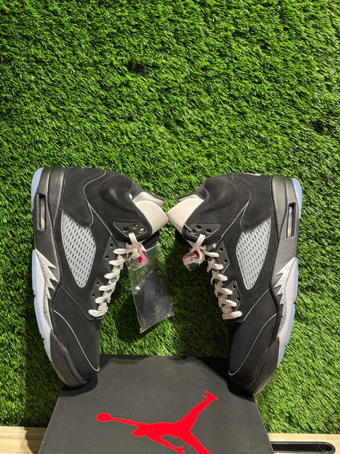 Jordan 5 Retro OG Black Metallic Reimagined Sz 12