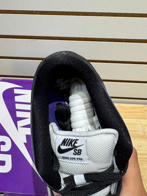 Nike SB Dunk Low Court Purple Sz 9.5