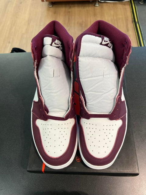 Jordan 1 Retro High OG Bordeaux Sz 14M