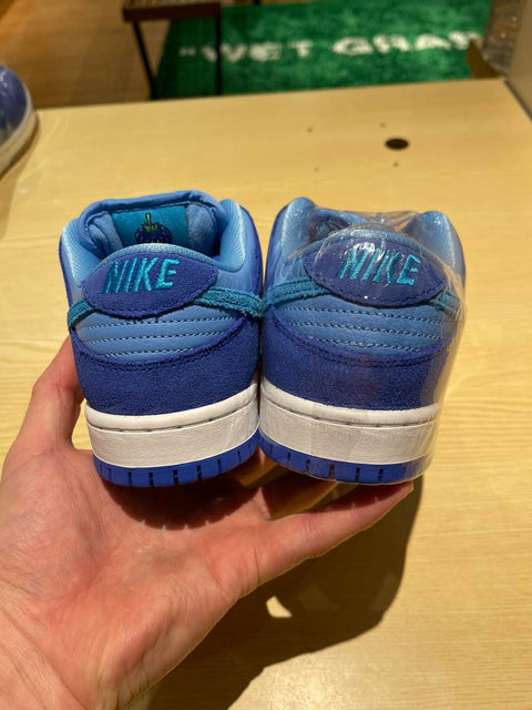 Nike SB Dunk Low Blue Raspberry