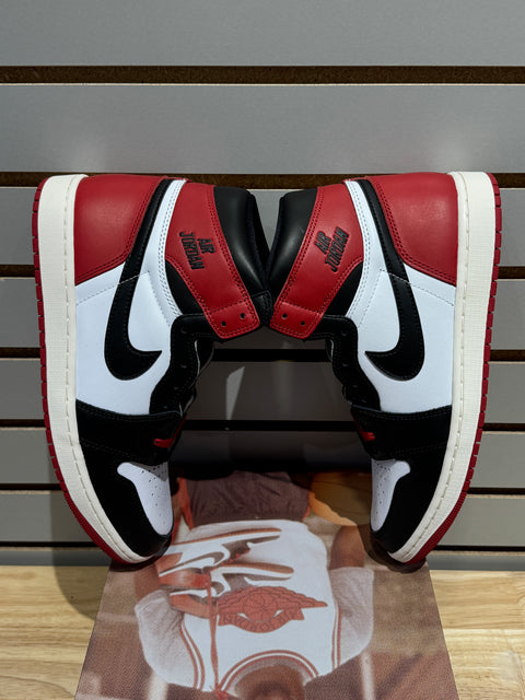 Jordan 1 Retro High OG Black Toe Reimagined Sz 11
