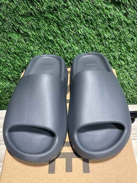 adidas Yeezy Slide Slate Grey Sz 8