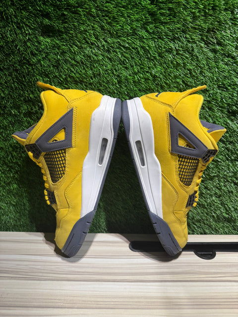 Jordan 4 Retro Lightning (2021) Sz 9.5