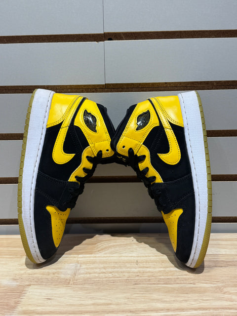 Jordan 1 Mid SE New Love (2025) (GS) Sz 5Y