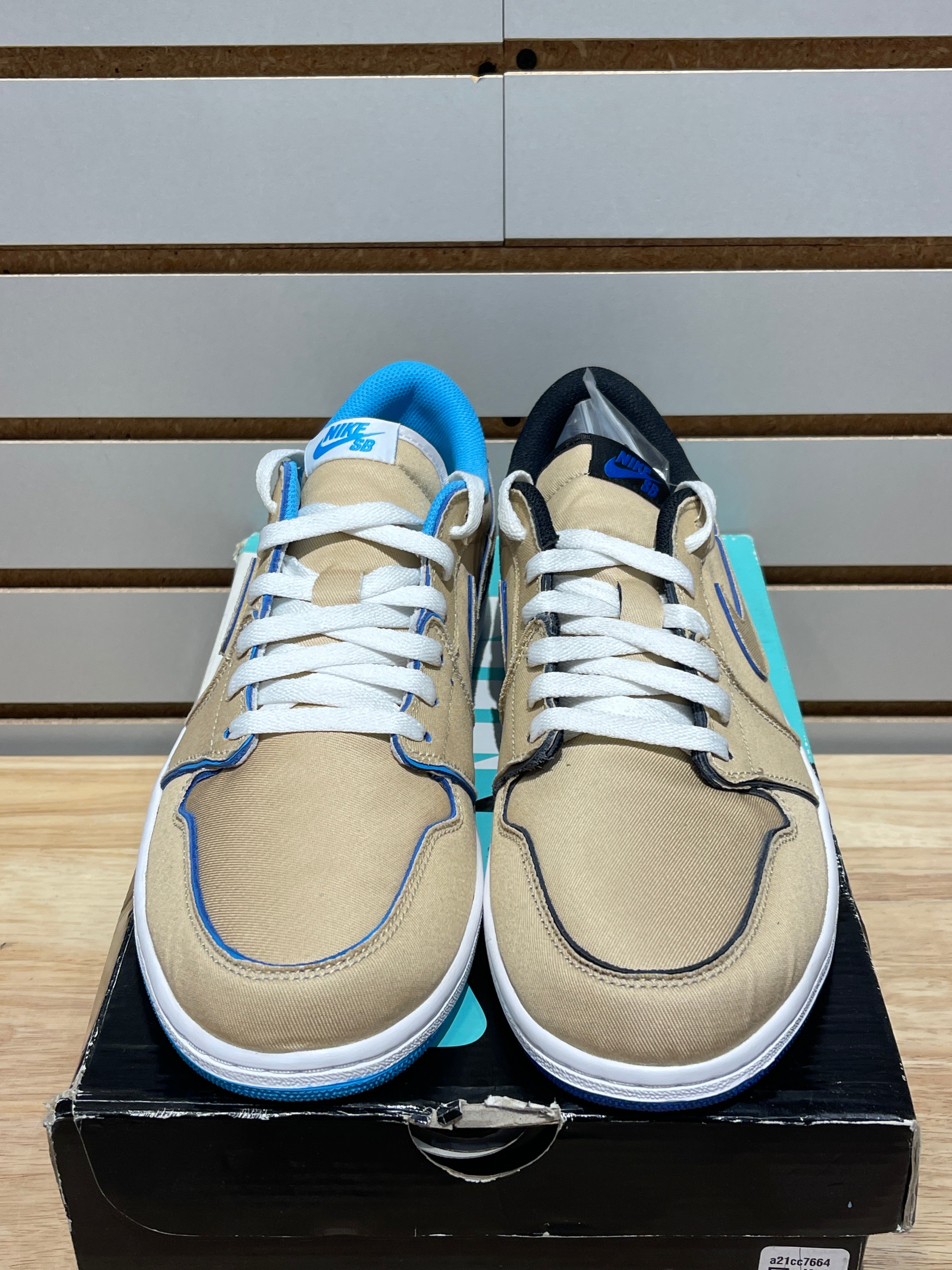 Jordan 1 Low SB QS Lance Mountain Desert Ore Sz 11 – Sneak City