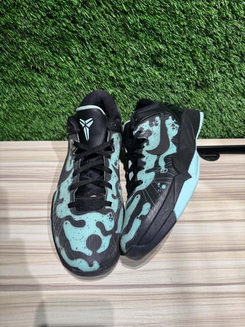 Nike Kobe 7 Poison Dart Frog (Mint) Sz 12