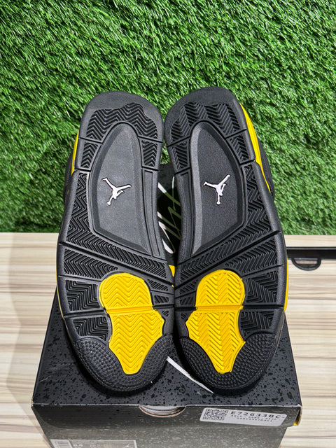 Jordan 4 Retro Thunder (2023) Sz 8.5M