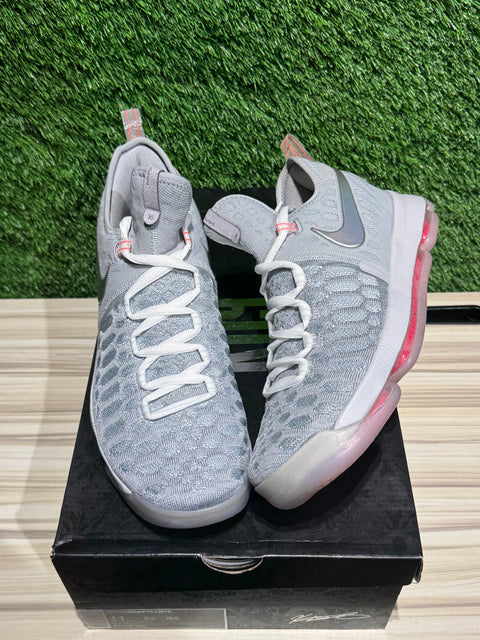 Nike KD 9 Pre-Heat Sz 11M