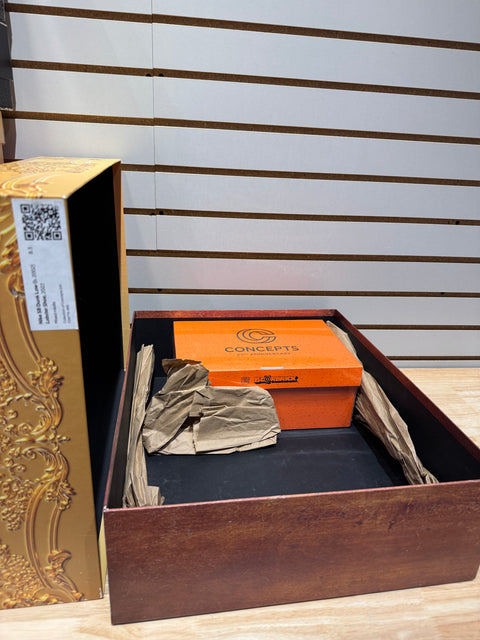 Nike SB Dunk Low Concepts Orange Lobster (Special Box) Sz 8.5M