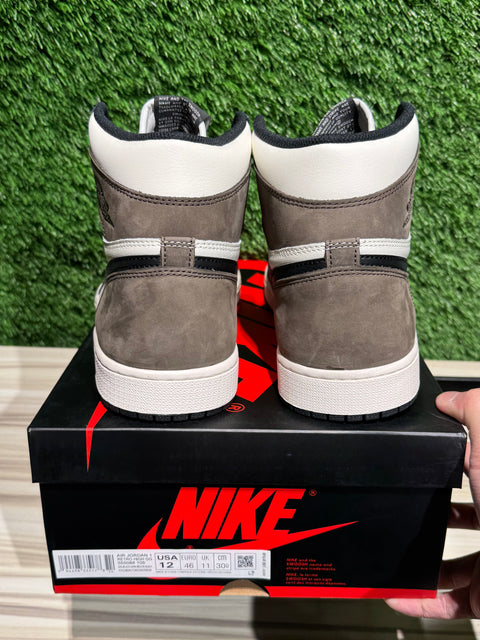 Jordan 1 Retro High Dark Mocha Sz 12M