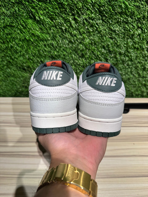 Nike Dunk Low Retro SE Photon Dust Vintage Green Sz 10M