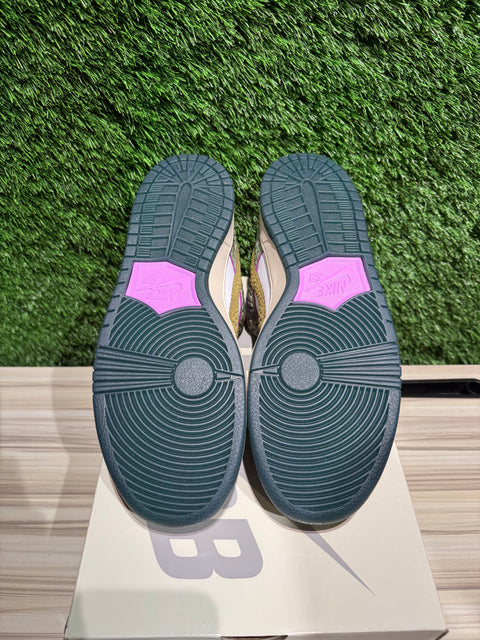 Nike SB Dunk Low Alexis Sablone Chameleon Sz 10.5M