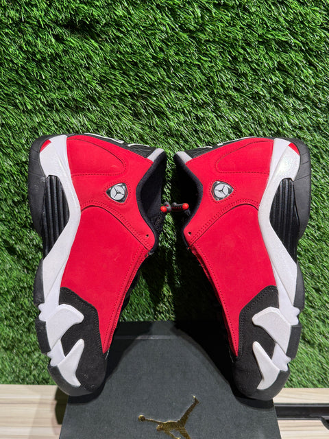 Jordan 14 Retro Gym Red Toro (GS) Sz 6Y