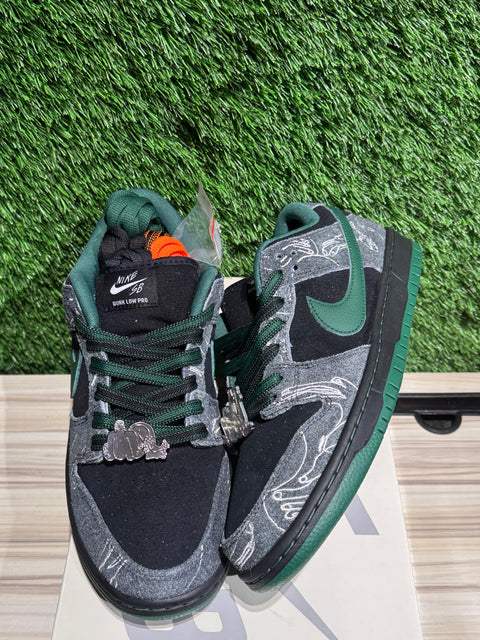 Nike SB Dunk Low There Skateboards Sz 9M