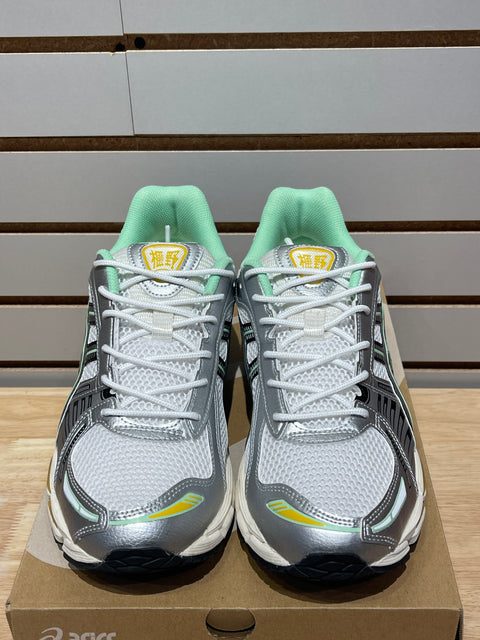 ASICS Gel-Kayano 12.1 Silver Green Orange Sz 10.5