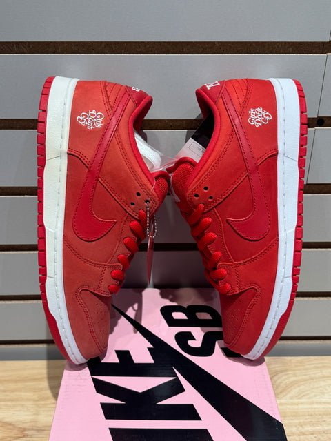 Nike SB Dunk Low Verdy Girls Don't Cry Bundle Sz 8
