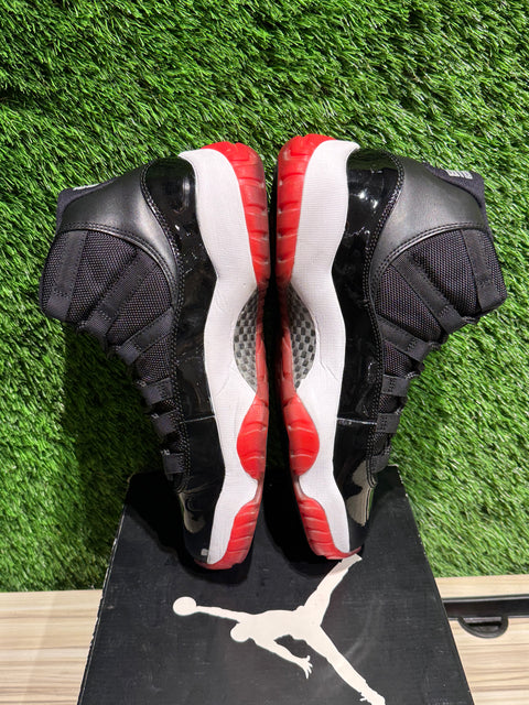 Jordan 11 Retro Playoffs (2012) Sz 8.5M
