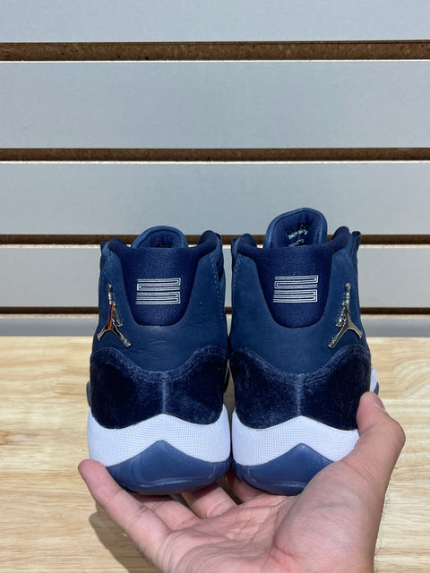 Jordan 11 Retro Midnight Navy (Women's) Sz 6.5W/5M
