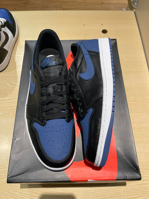 Jordan 1 Retro Low OG Mystic Navy Sz 13