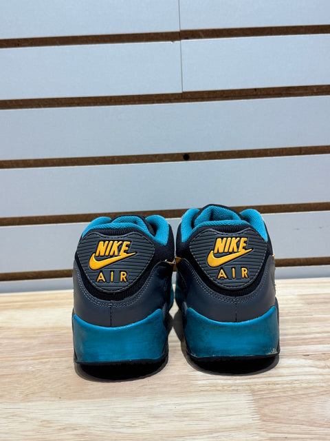 Nike Air Max 90 Winter Premium Sz 9.5