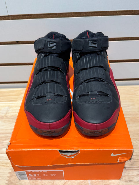 Nike Air LeBron 4 GS Sz 6.5