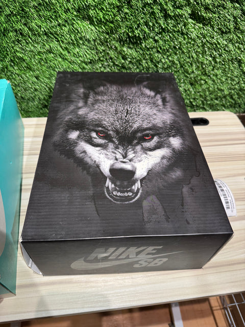 Nike SB Dunk High Wolf In Sheep's Clothing (Deluxe Set W/ Accessories) Sz 9