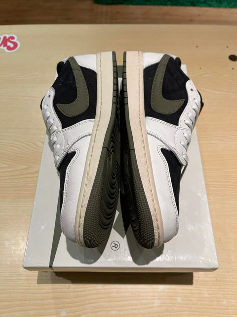 Jordan 1 Retro Low OG SP Travis Scott Olive (Women's) Sz 12W/10.5M