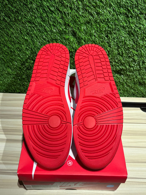 Jordan 1 Retro Low OG University Red Sz 12M