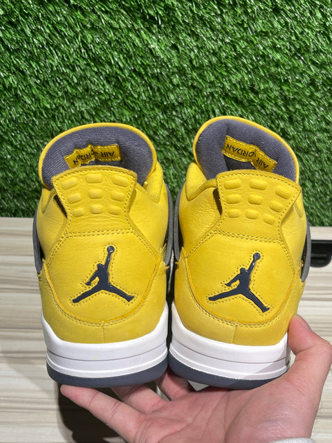 Jordan 4 Retro Lightning (2021) Sz 13