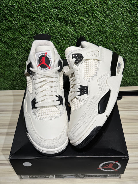 Jordan 4 Retro OG Flight Club Sz 10
