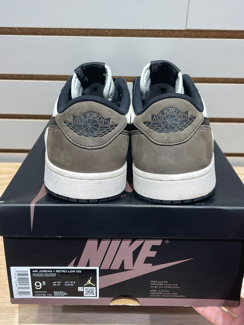 Jordan 1 Retro Low OG Mocha Sz 9.5