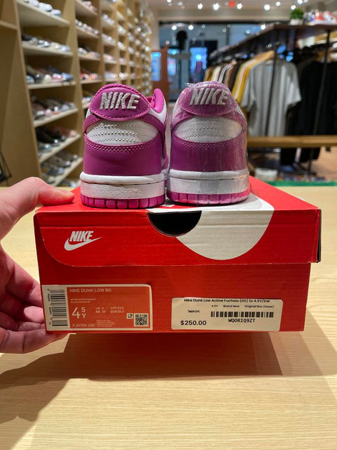 Nike Dunk Low Active Fuchsia (GS) Sz 4.5Y/6W