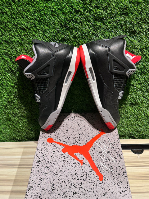 Jordan 4 Retro Bred Reimagined (GS) Sz 5.5Y